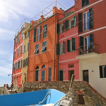 Allo Scalo Dei Mille * Riomaggiore